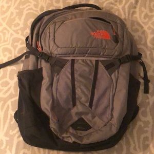 Like new north face recon backpack